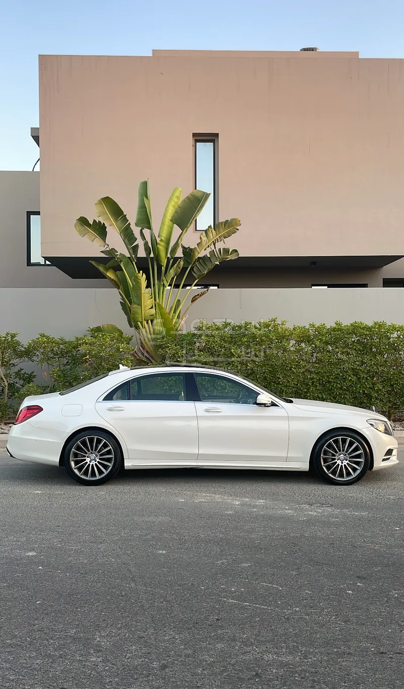 2014 Mercedes-Benz S 400