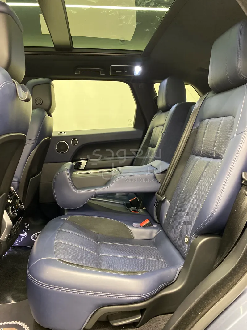 2019 Land Rover Range Rover Sport HSE