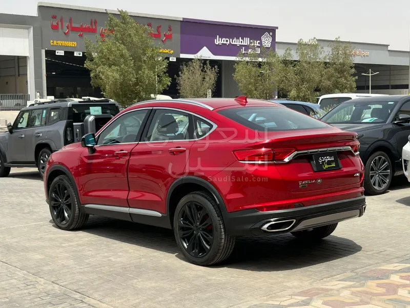 2023 Geely Tugella standard