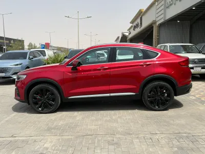 2023 Geely Tugella standard