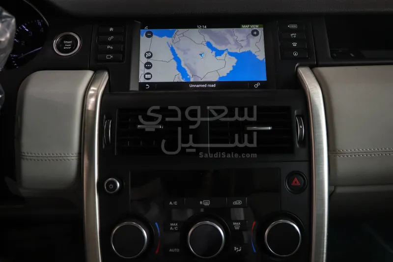 2016 لاند روفر ديسكفري