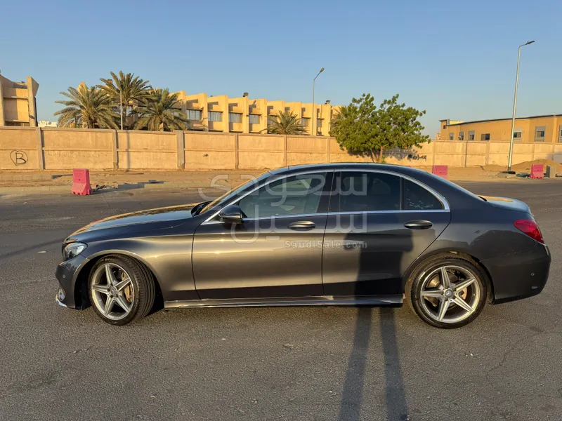 2016 Mercedes-Benz C 200