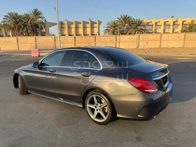 2016 Mercedes-Benz C 200