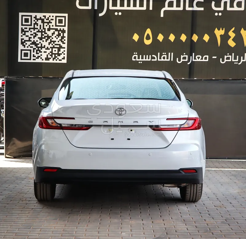 2025 تويوتا كامري