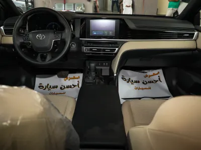 2025 تويوتا كامري