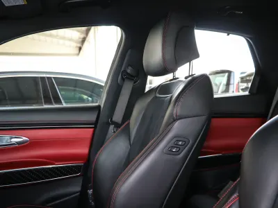 2022 Genesis GV 70