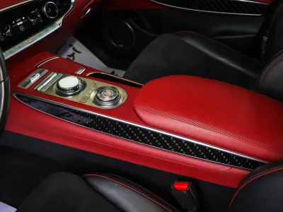 2022 Genesis GV 70