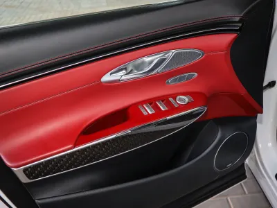 2022 Genesis GV 70