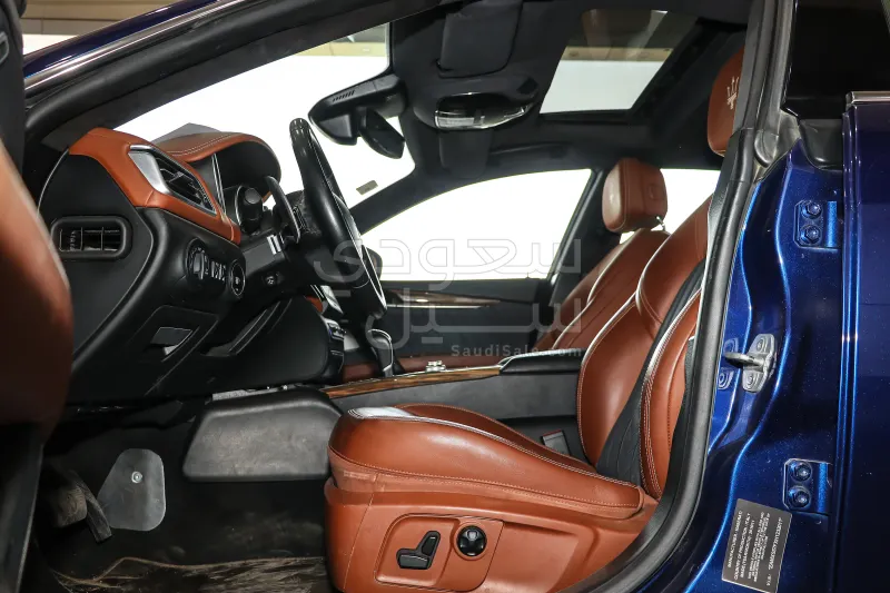 2017 Maserati Ghibli Q4