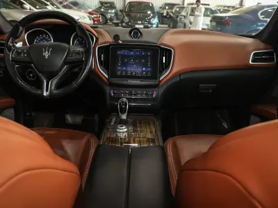 2017 Maserati Ghibli Q4