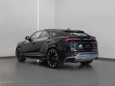 2020 لمبرجيني اوروس
