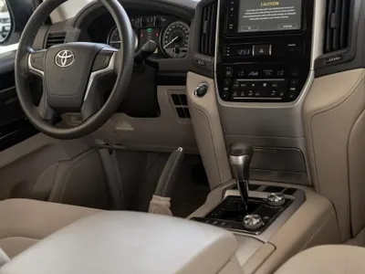 2018 Toyota Land Cruiser GX