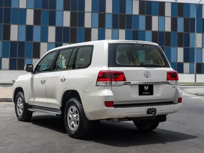 2018 Toyota Land Cruiser GX