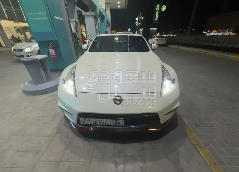 2014 Nissan Z 370