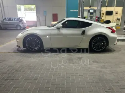 2014 Nissan Z 370