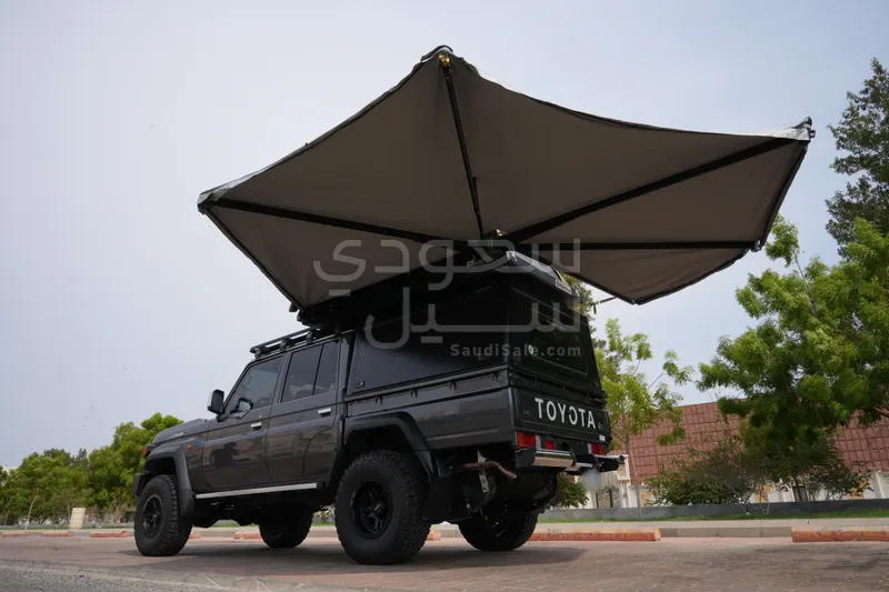 2024 Toyota Land Cruiser LX Double Cab