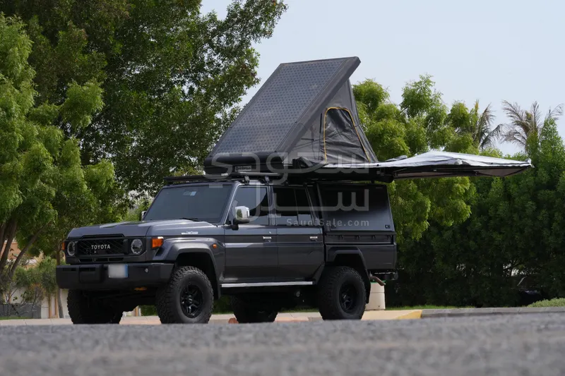 2024 Toyota Land Cruiser LX Double Cab