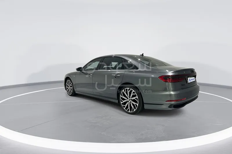 2024 Audi A8 50 TEFI