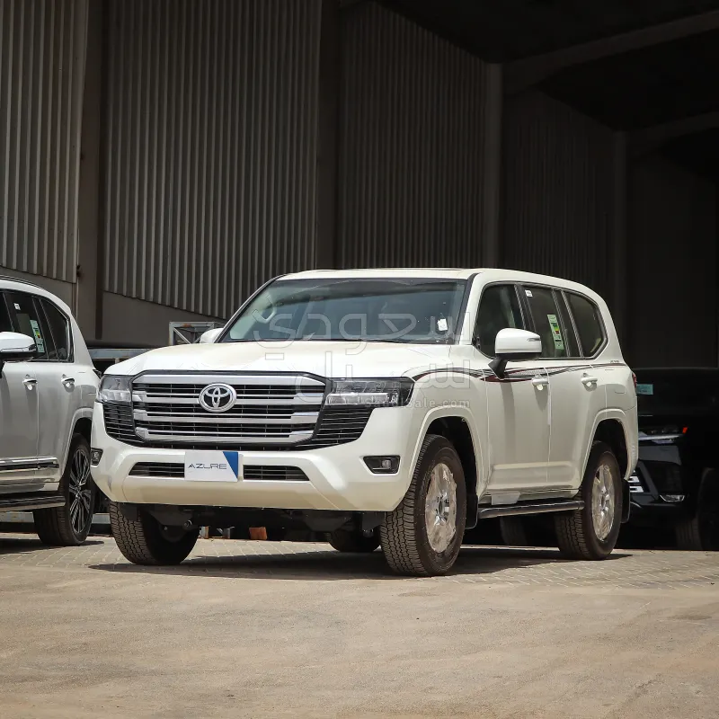 2025 Toyota Land Cruiser GXR