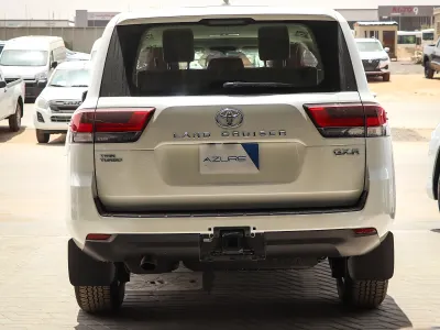 2025 Toyota Land Cruiser GXR