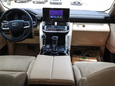2025 Toyota Land Cruiser GXR