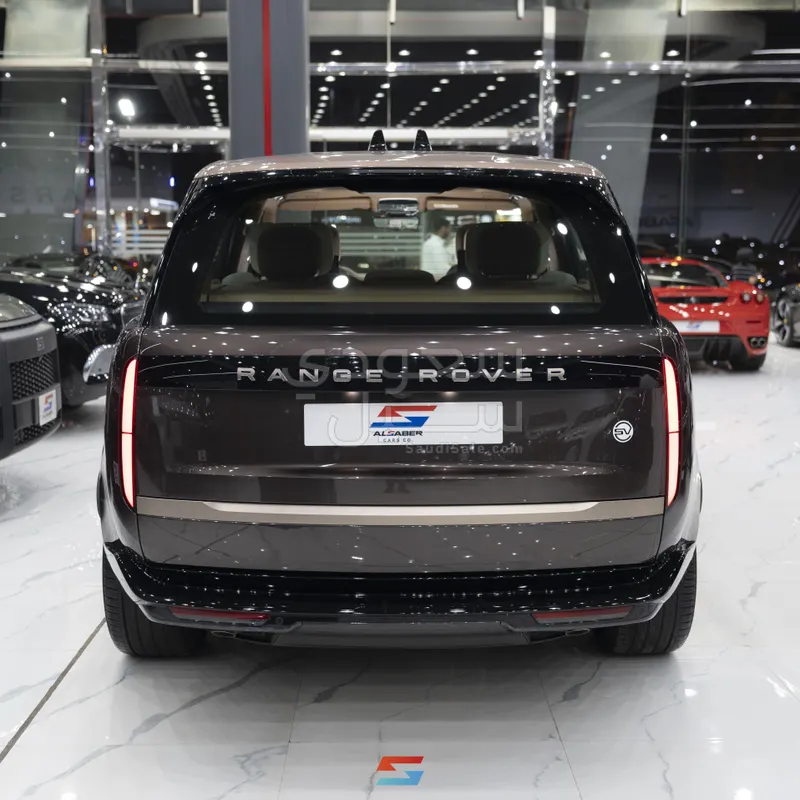 2025 Land Rover Range Rover SV Autobiography