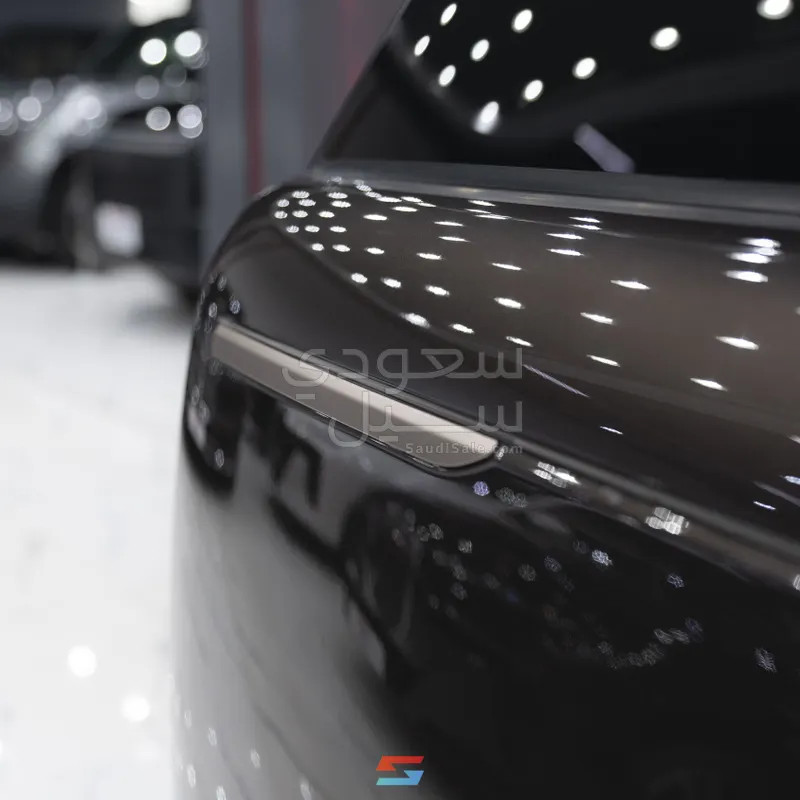 2025 Land Rover Range Rover SV Autobiography