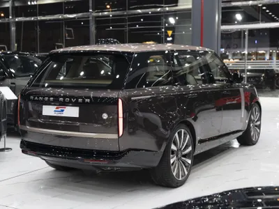 2025 Land Rover Range Rover SV Autobiography