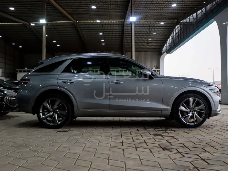 2025 Genesis GV 70