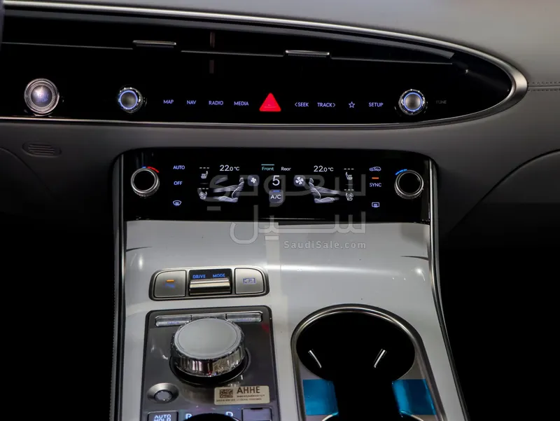 2025 Genesis GV 70