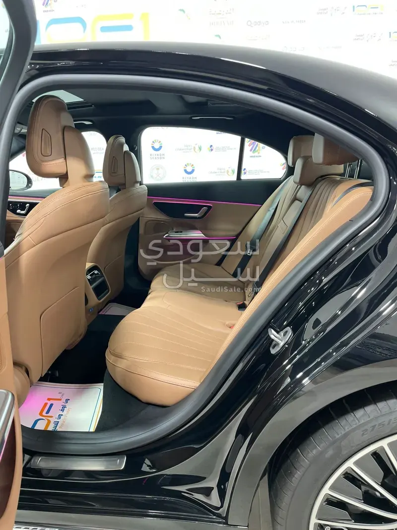 2025 Mercedes-Benz E 200