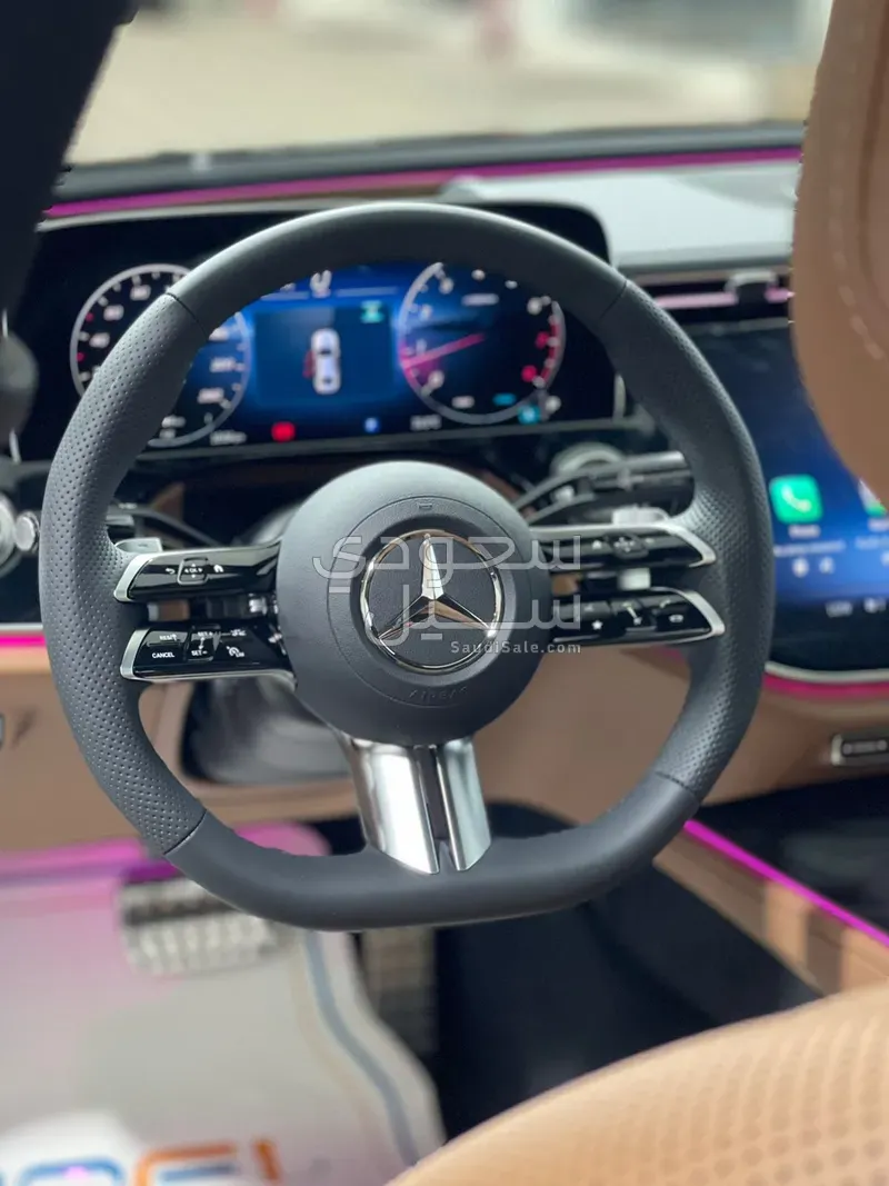 2025 Mercedes-Benz E 200