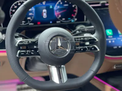 2025 Mercedes-Benz E 200