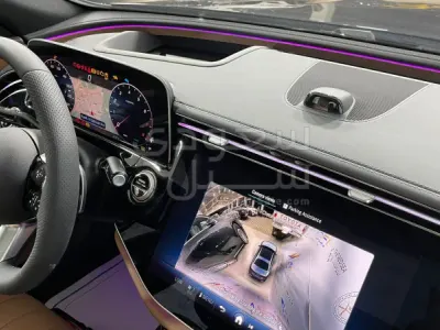 2025 Mercedes-Benz E 200