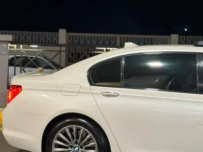 2012 بي ام دبليو الفئة السابعة 750 إل أي