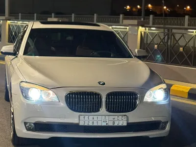 2012 بي ام دبليو الفئة السابعة 750 إل أي