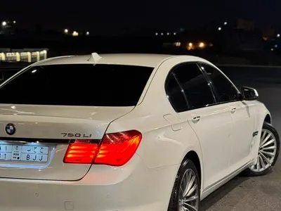 2012 بي ام دبليو الفئة السابعة 750 إل أي