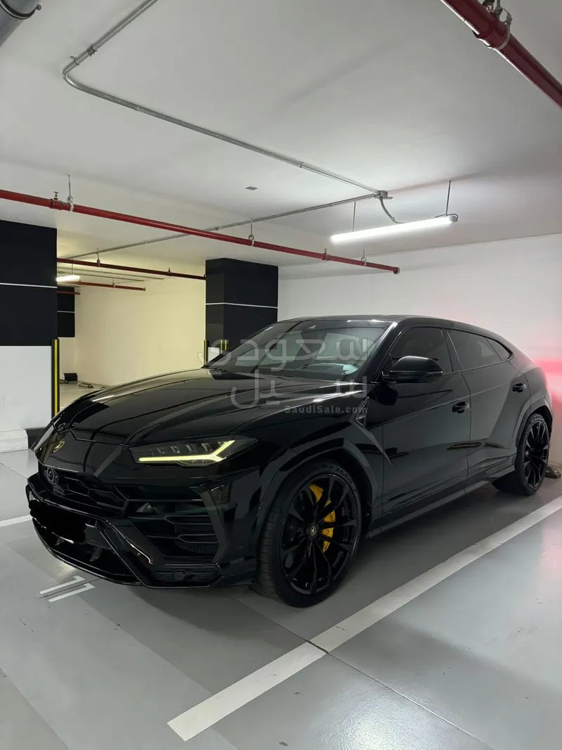 2021 Lamborghini URUS