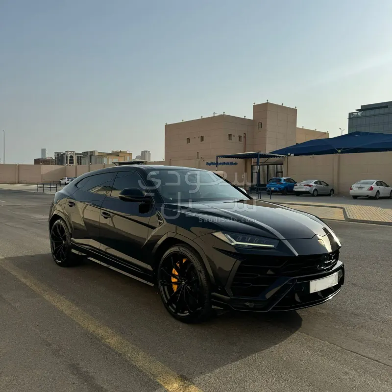 2021 Lamborghini URUS