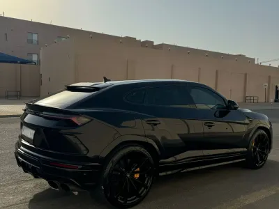 2021 Lamborghini URUS
