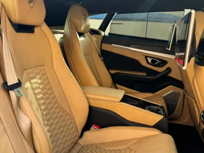 2021 Lamborghini URUS