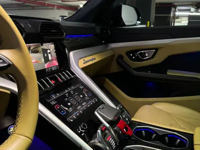 2021 Lamborghini URUS