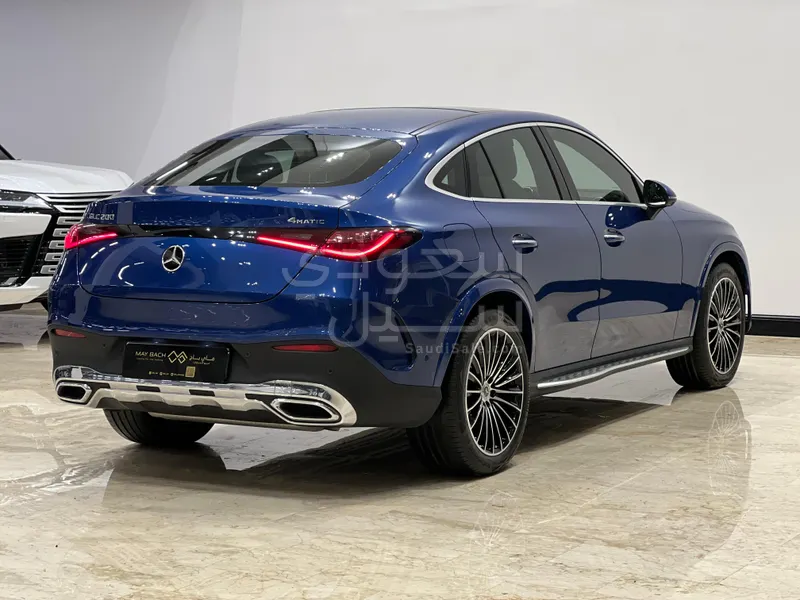 2024 Mercedes-Benz GLC 200