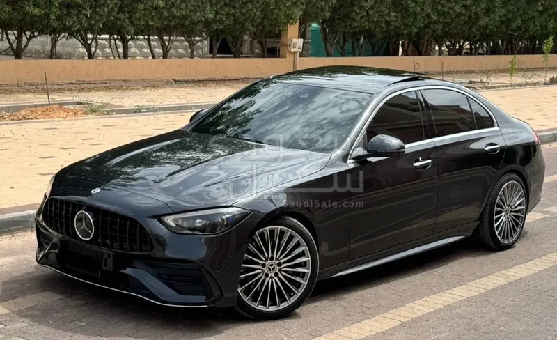 2022 Mercedes-Benz C 300