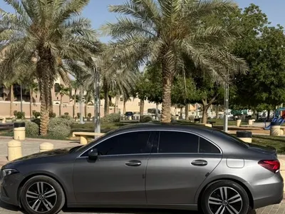 2021 مرسيدس - بنز أي 220