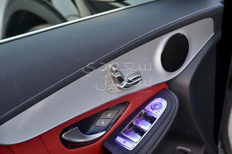 2021 Mercedes-Benz GLC 200 amg