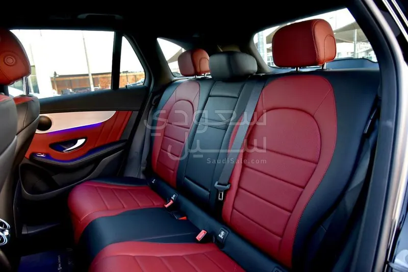 2021 Mercedes-Benz GLC 200 amg