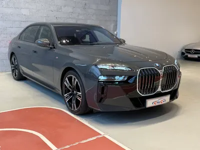 2023 بي ام دبليو الفئة السابعة 735أي
