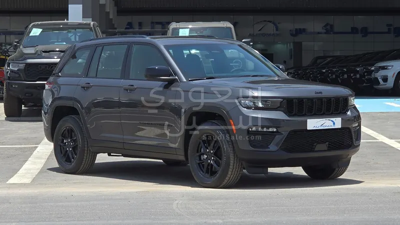 2024 Jeep Grand Cherokee Laredo