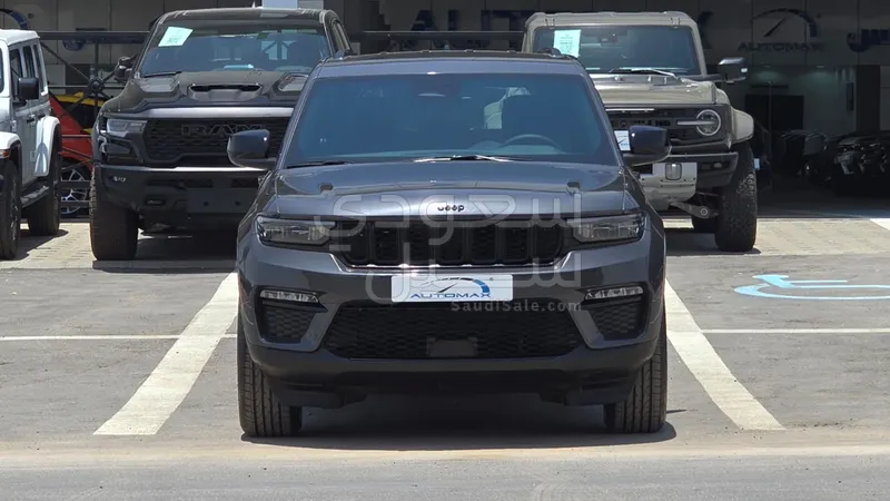 2024 Jeep Grand Cherokee Laredo